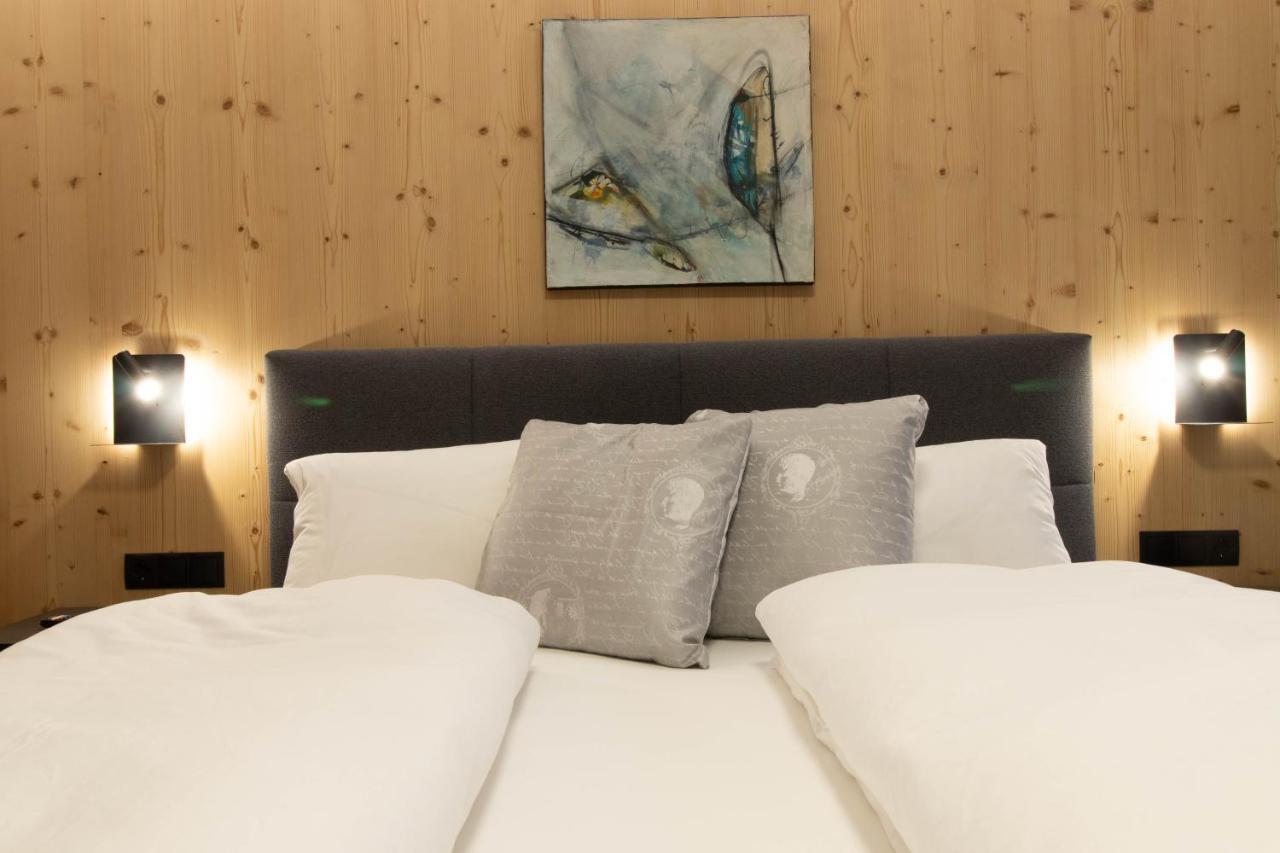 Wally Berg-Appartements Zams Eksteriør bilde